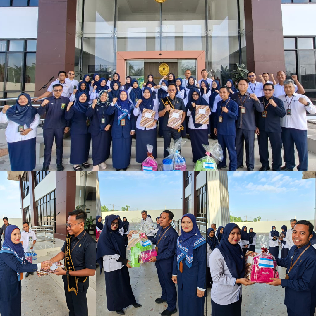 Hitam dan Putih Simpel Wafat Postingan Instagram